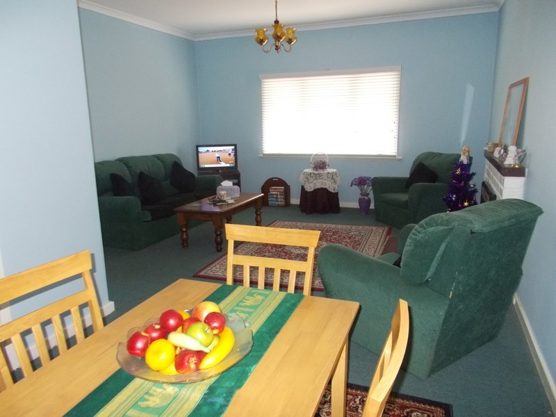 11 Quinn Street, Gnowangerup WA 6335