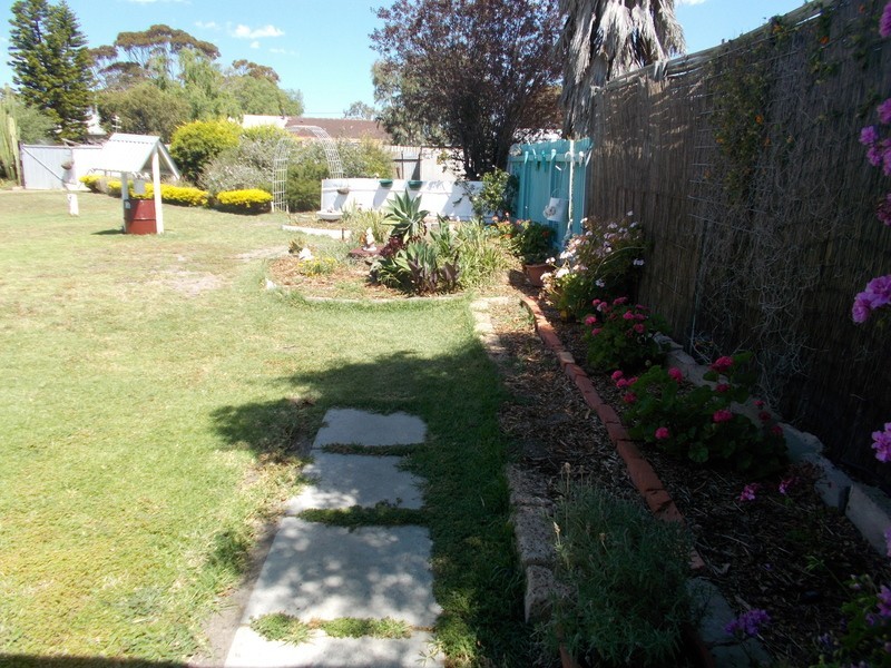 11 Quinn Street, Gnowangerup WA 6335