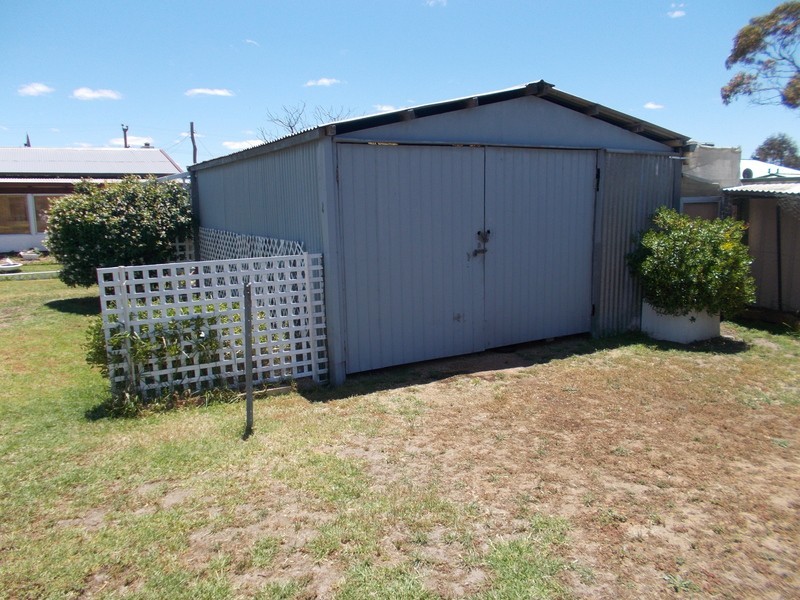 11 Quinn Street, Gnowangerup WA 6335