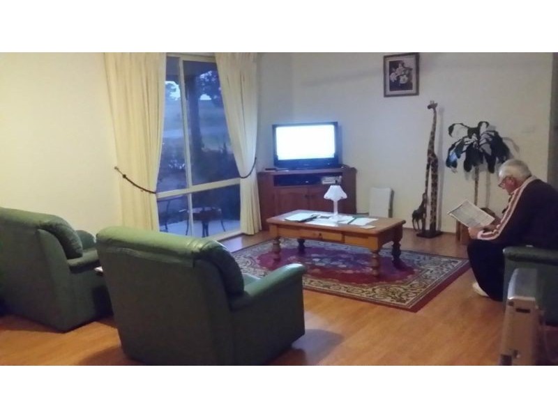 95 Long Street, Boorowa NSW 2586