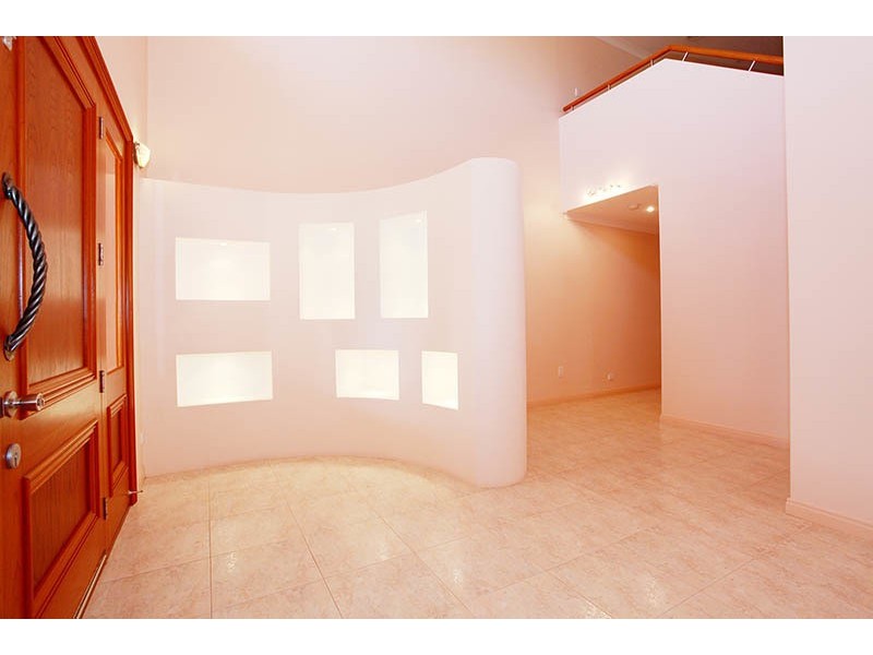 5 Martingale Court, Raby Bay QLD 4163