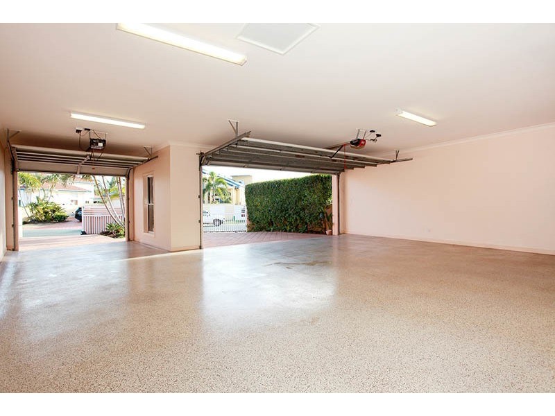 5 Martingale Court, Raby Bay QLD 4163