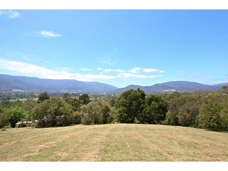 24 Crescent Road, Yarra Junction VIC 3797