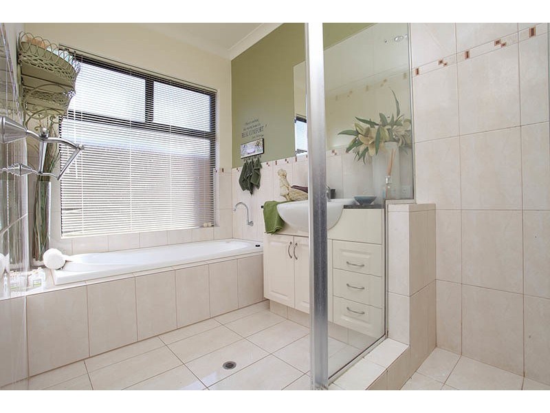 17 Sumner Mews, Landsdale WA 6065