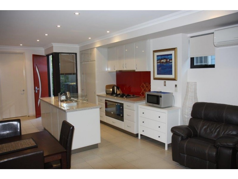 136 East Parade, East Perth WA 6004