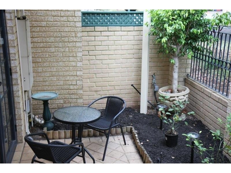 4 Chertsey Street, Mount Lawley WA 6050