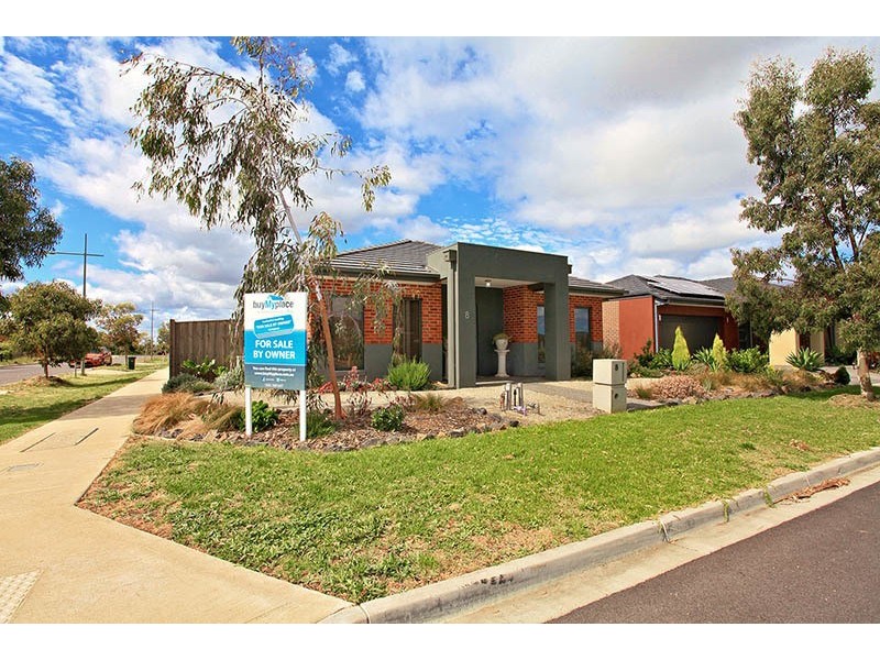 8  Hemlock Way, Epping VIC 3076