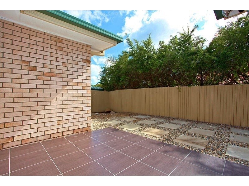 48 Gleneagles Crescent, Oxley QLD 4075