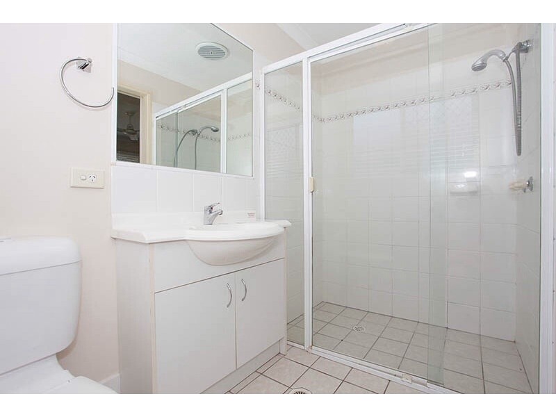 48 Gleneagles Crescent, Oxley QLD 4075