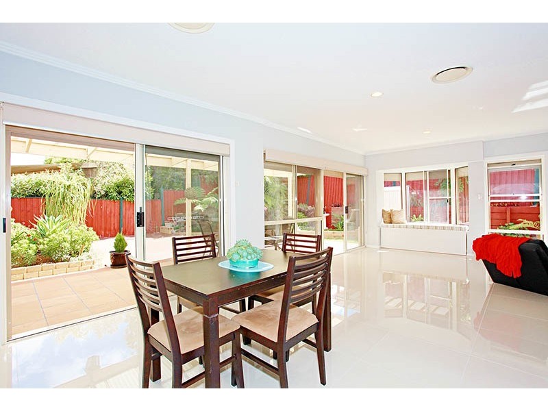 8 Musa Street, Ashmore QLD 4214