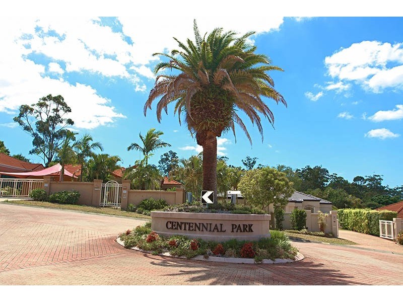 8 Musa Street, Ashmore QLD 4214