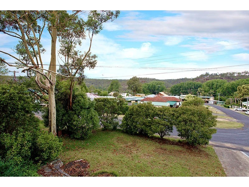 15 Ski Lodge Rd, Cumberland Reach NSW 2756
