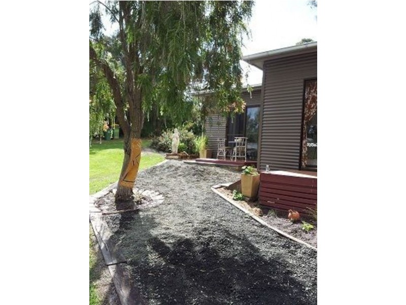 113 Mt Gambier Road, Casterton VIC 3311