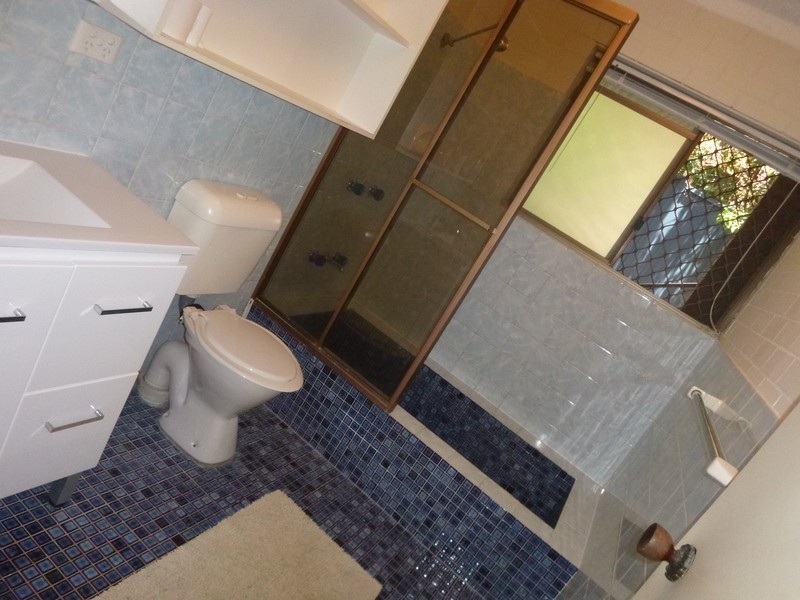 19 Wirruna Avenue, Ocean Shores NSW 2483