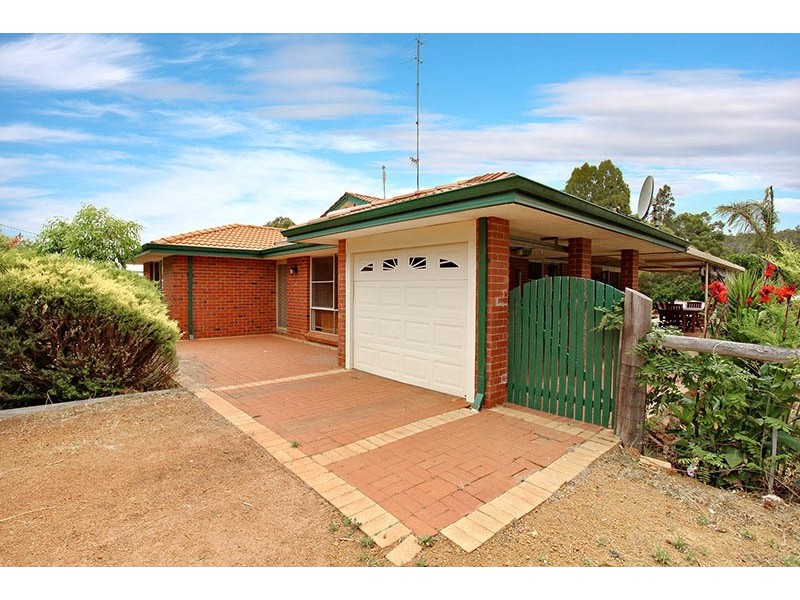 14 Greenstone way, Boddington WA 6390