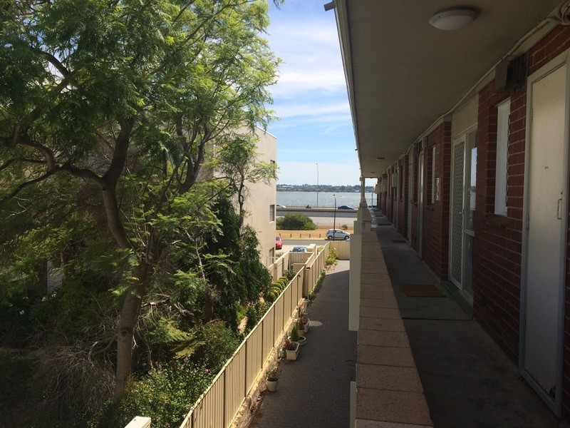 24/15 Melville Parade, South Perth WA 6151