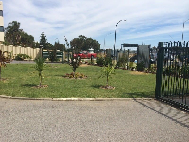 24/15 Melville Parade, South Perth WA 6151