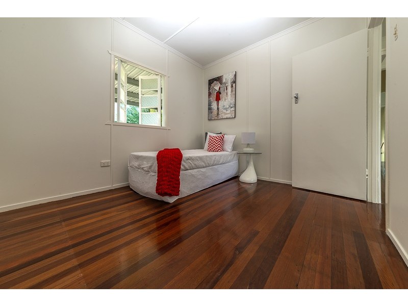 20 Disraeli Street, Margate QLD 4019