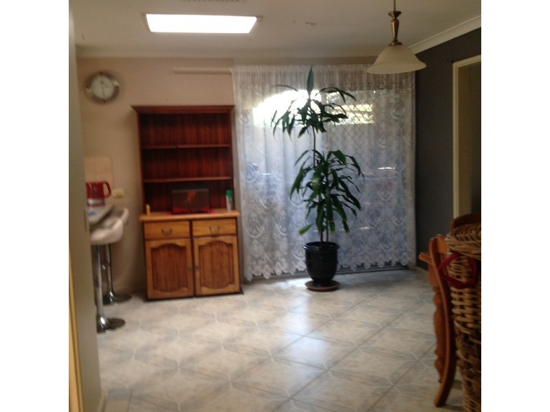 32 Almond Way, Forrestfield WA 6058