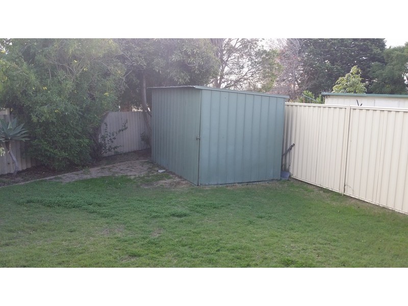 32 Almond Way, Forrestfield WA 6058