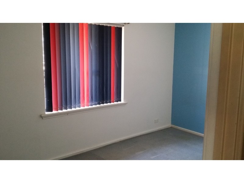 32 Almond Way, Forrestfield WA 6058