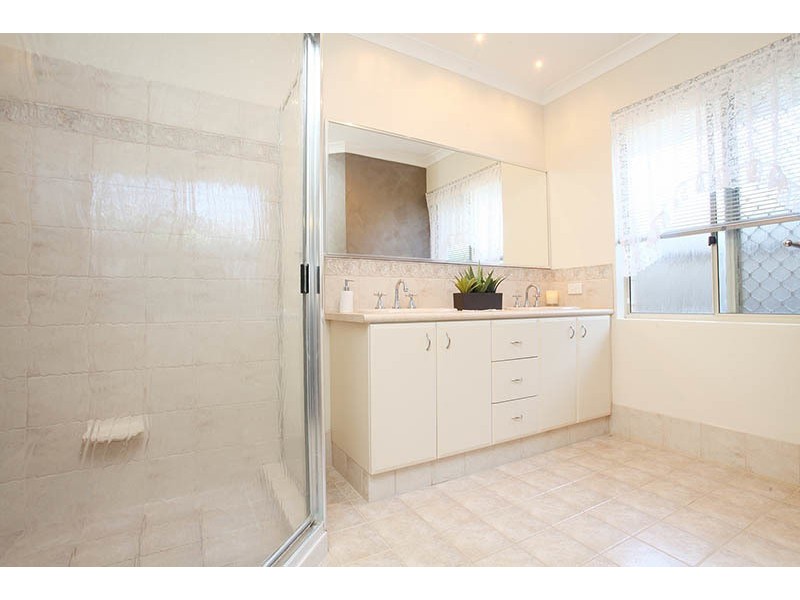 10 Maggie Way, Mandurah WA 6210