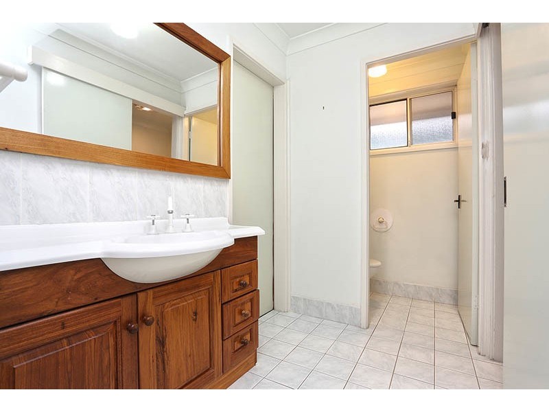 128 Fawcett Street, Glenfield NSW 2167