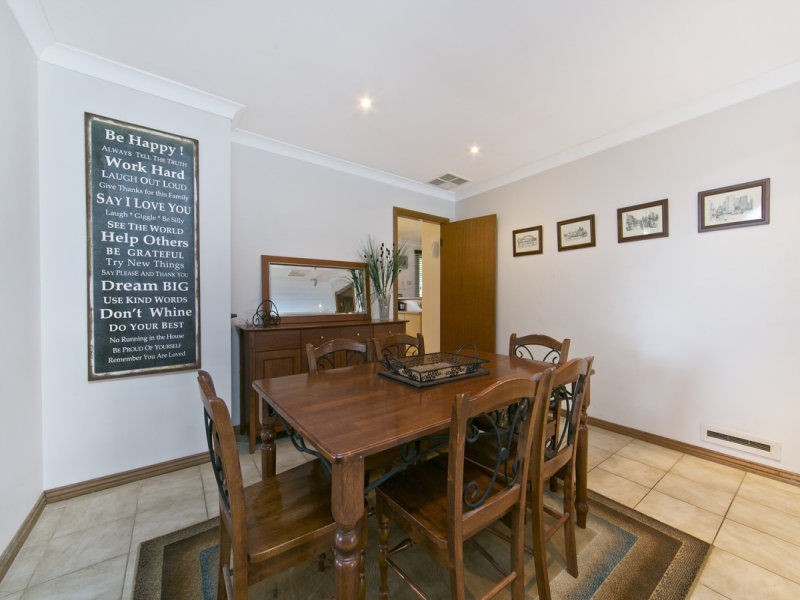 2 David Street, Evanston Park SA 5116