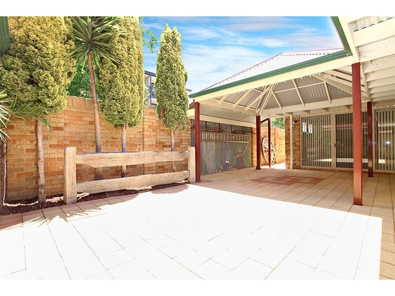 2 Fantail Pass, Joondalup WA 6027