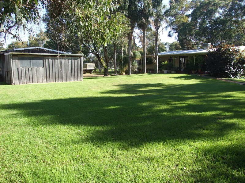 137 Hackett Street, Cookernup WA 6220