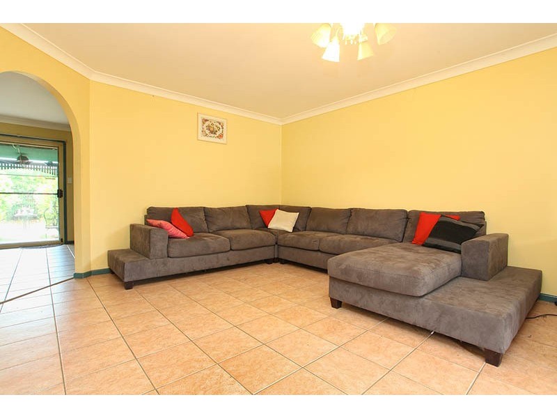 80 Bermuda Avenue, Deception Bay QLD 4508