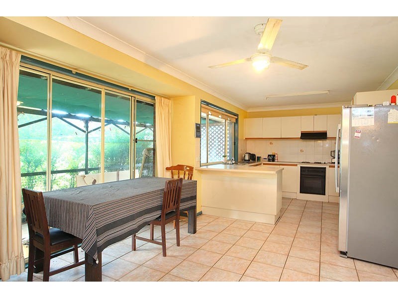 80 Bermuda Avenue, Deception Bay QLD 4508