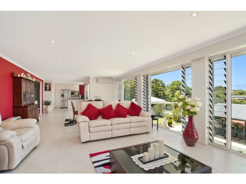 25 Spinnaker Ridge Way, Belmont NSW 2280