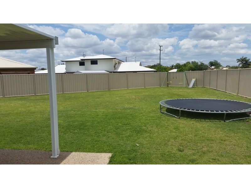 7 Highland Court, Emerald QLD 4720