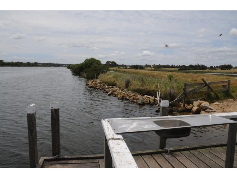 80 Reynolds Road, Metung VIC 3904
