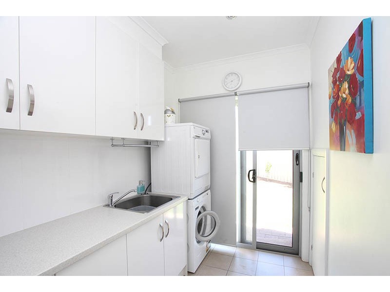 2C Trott Grove, Oaklands Park SA 5046