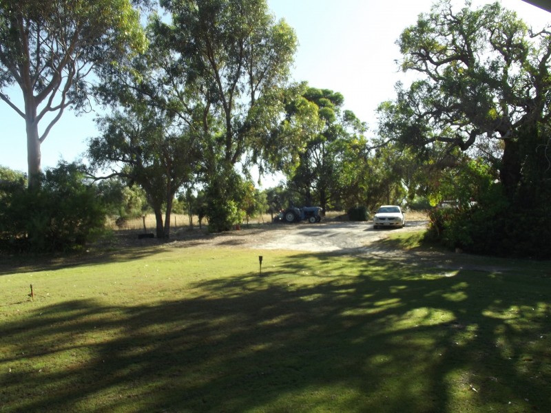 1498 Gingin Brook Road, Gingin WA 6503