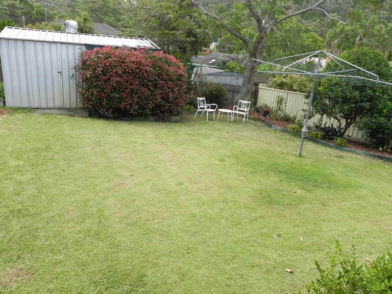 9 Lock Ave, Springfield NSW 2250