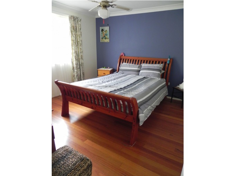 9 Lock Ave, Springfield NSW 2250