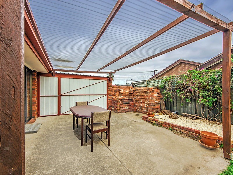 13 Daphne Crescent, Werribee VIC 3030