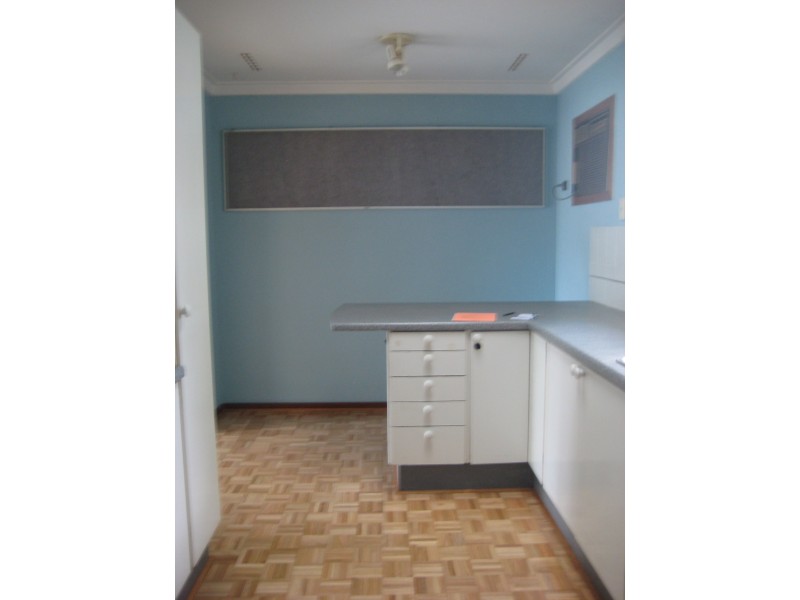 11 Manolas Way, Girrawheen WA 6064