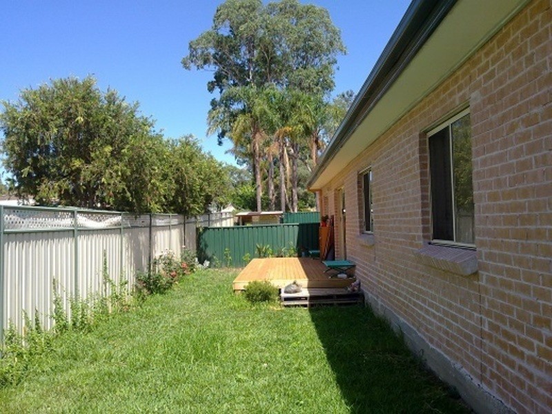 27A Evelyn Street, Macquarie Fields NSW 2564