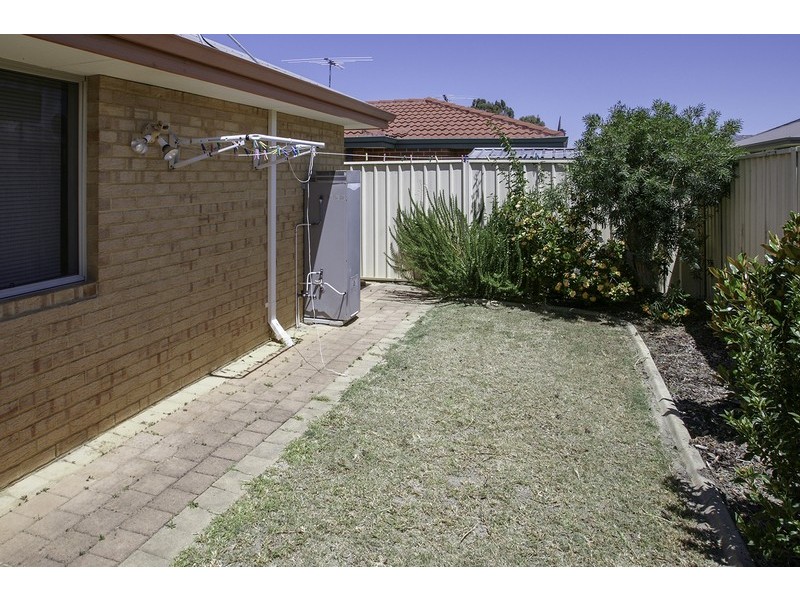 10 Hodges St, Middle Swan WA 6056