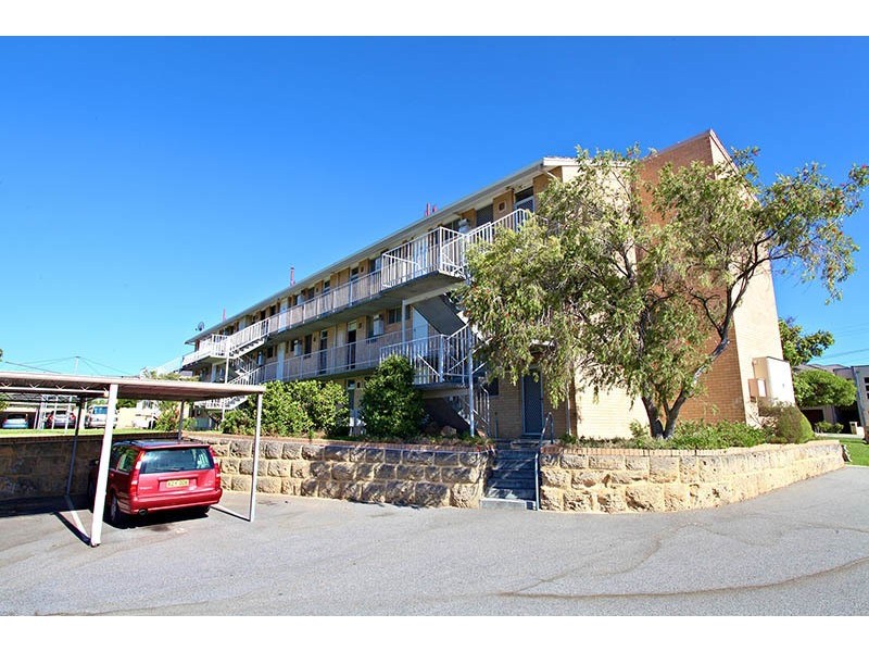 19 Raymond Street, Yokine WA 6060
