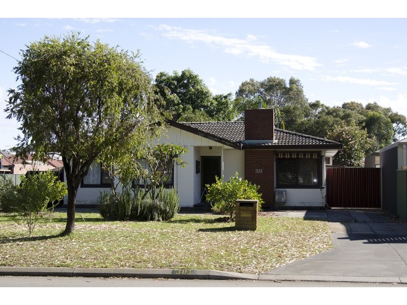 381 Daly Street, Cloverdale WA 6105