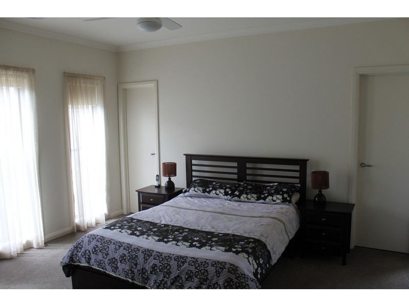 18 Arthurs crescent, Strathfieldsaye VIC 3551