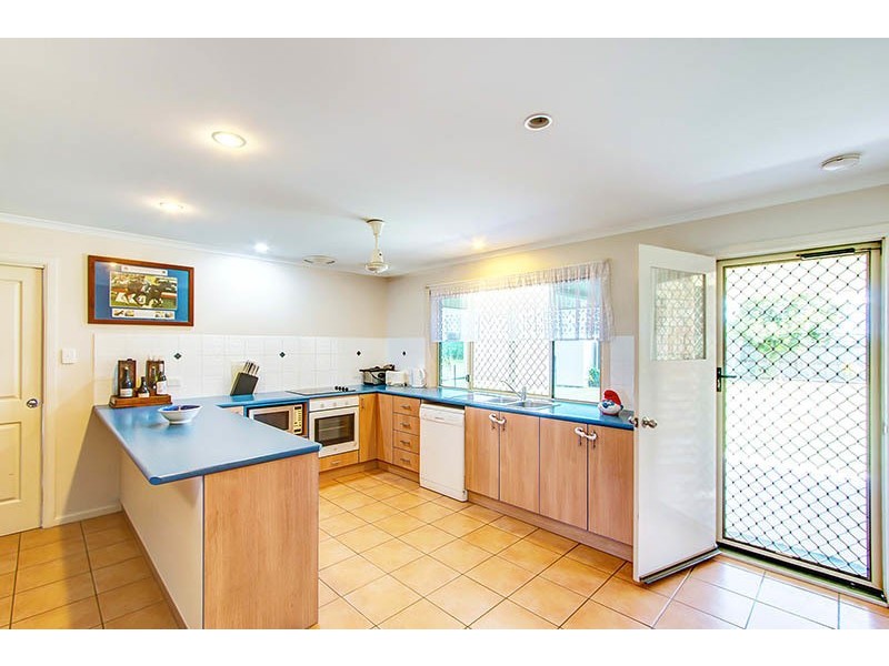 25764 peak downs highway, Walkerston QLD 4751