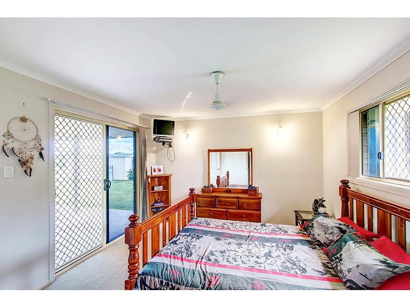 25764 peak downs highway, Walkerston QLD 4751