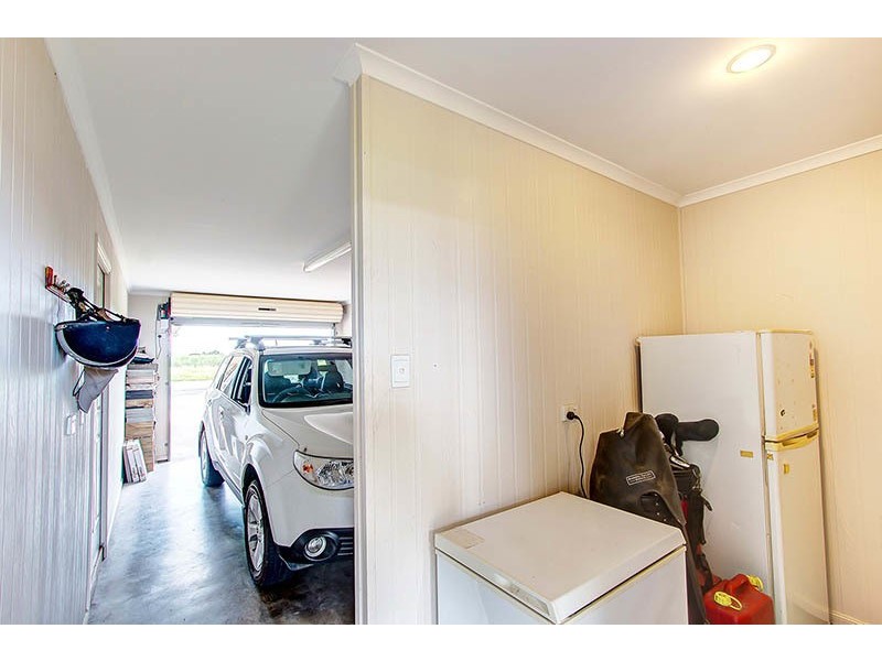 25764 peak downs highway, Walkerston QLD 4751