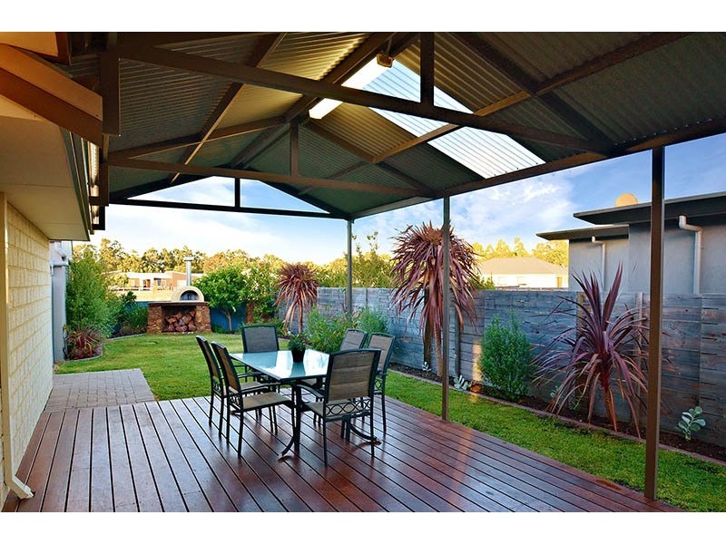 1 Chenin Street, Cowaramup WA 6284